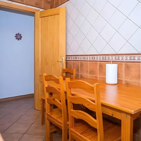 شقة Casa Cerca Del Pueblo Terraza Privada Alquilamos A Familias *