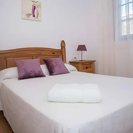 Apartament Casa Cerca Del Pueblo Terraza Privada Alquilamos A Familias *