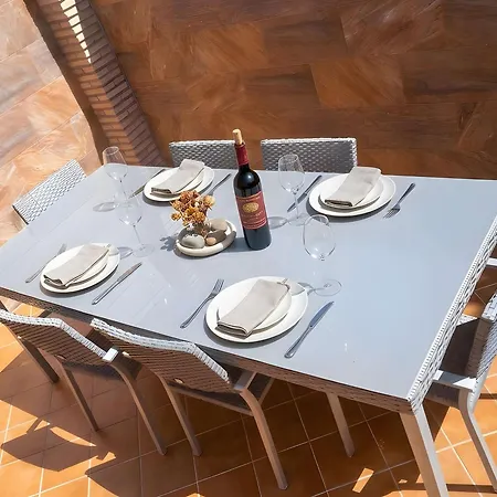 Casa Cerca Del Pueblo Terraza Privada Alquilamos A Familias Апартаменты