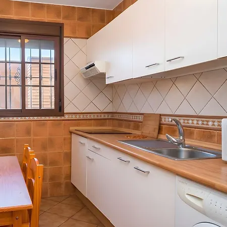 Апартаменты Casa Cerca Del Pueblo Terraza Privada Alquilamos A Familias Кониль-де-ла-Фронтера