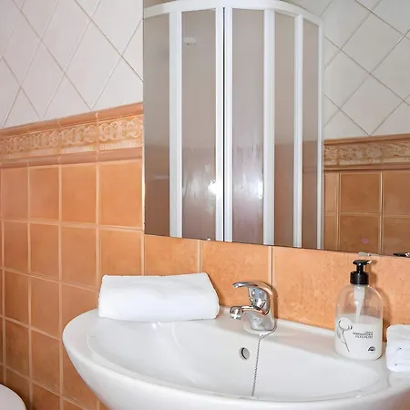 Casa Cerca Del Pueblo Terraza Privada Alquilamos A Familias Апартаменты