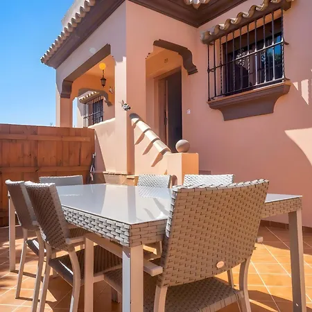 Apartamento Casa Cerca Del Pueblo Terraza Privada Alquilamos A Familias